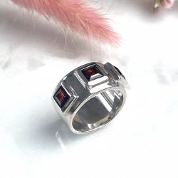Silver and faceted Red Garnet - ARCHIVES COLLECTION