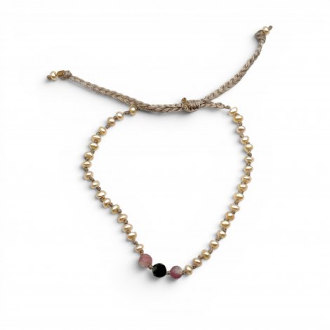 Bracelet with pearls, faceted pink tourmaline, and faceted zoisite ruby