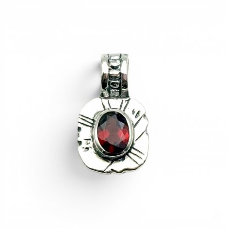 FACETED RED GARNET