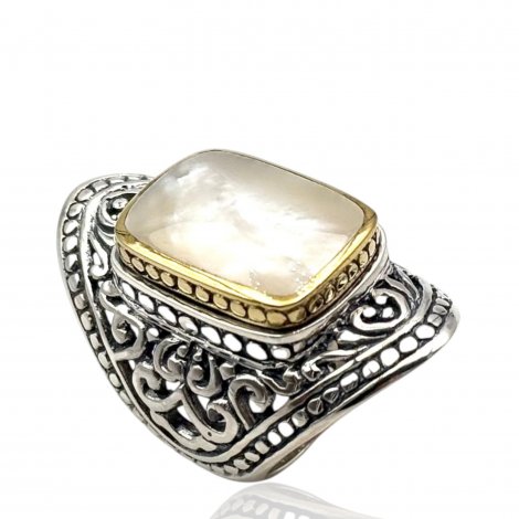 WHITE MOTHER OF PEARL